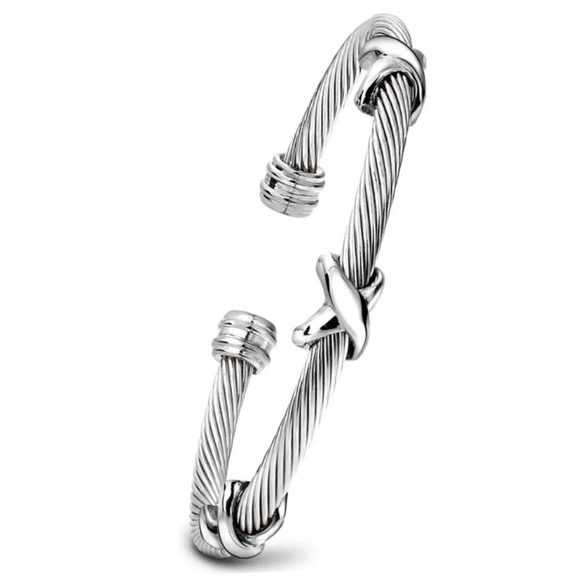 Jewelry - Sterling Silver Cross Bracelet